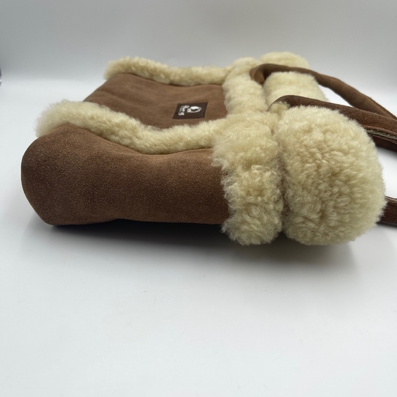 Flurries Shearling Suede Tote Bag Brown Faux Fur Winter Handbag Cozy Style - Picture 6 of 9